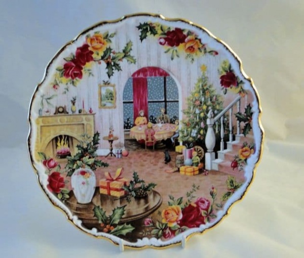 Christmas Magic, from Royal Albert in Celebration of an Old Country Roses Christmas at Home