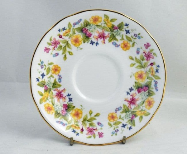 Colclough Hedgerow, Pattern Code 8682, Saucers for the Standard Sized Cups