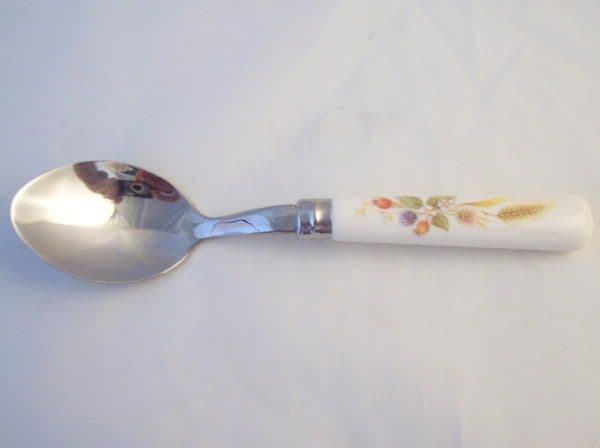 Marks and Spencer Harvest Tea Spoons. Unused.