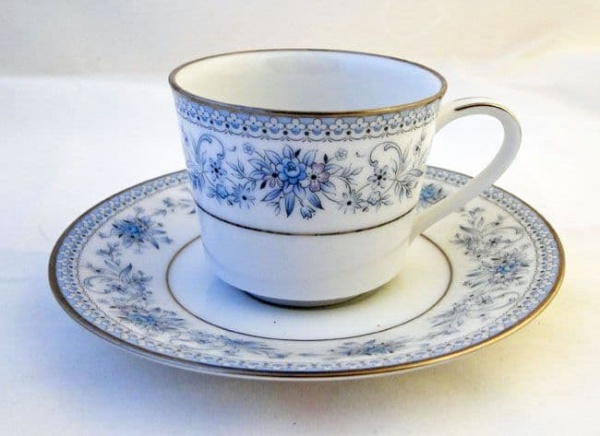 Noritake Blue Hill (2482) Demitasse Coffee Cups and Saucers