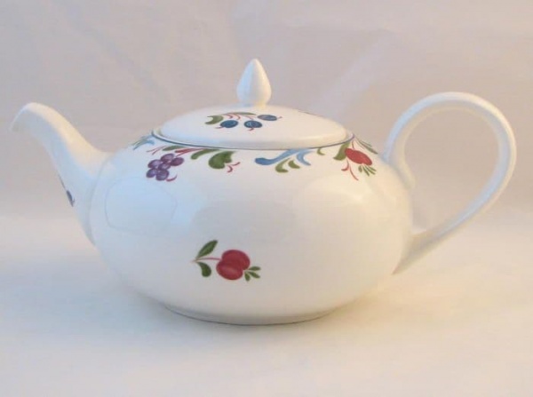 Poole Pottery Cranborne Standard Tea Pots