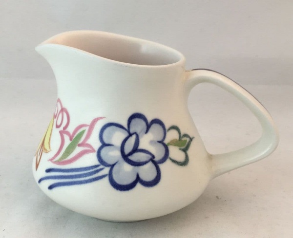 Poole Pottery Hand Painted Traditional  Cream Jug In the BN Pattern