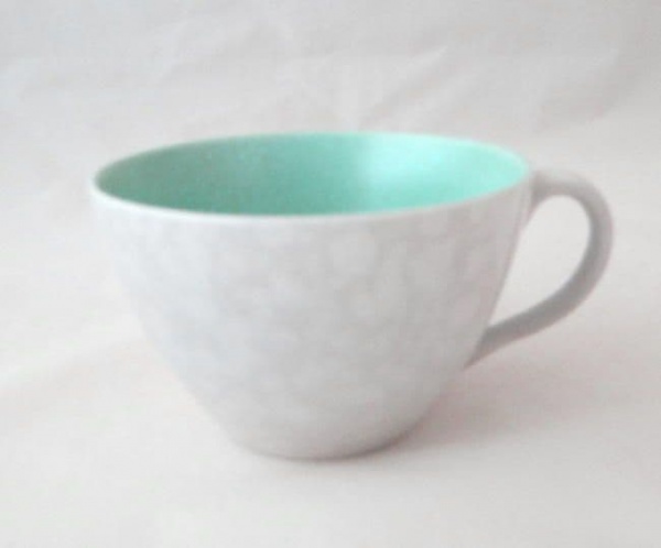 Poole Pottery Ice Green and Seagull Streamline Shaped Shallow Style Tea/Coffee Cups
