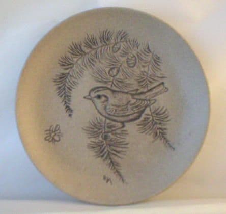 Poole Pottery Stoneware Plate, Goldcrest in Fir Tree