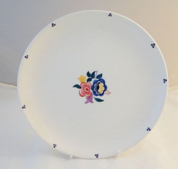 Poole Pottery Traditionally Hand Painted Display Plate in the ''NM'' Pattern
