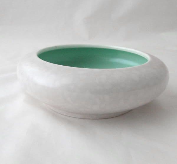 Poole Pottery Twintone Ice Green and Seagull Posy Bowl