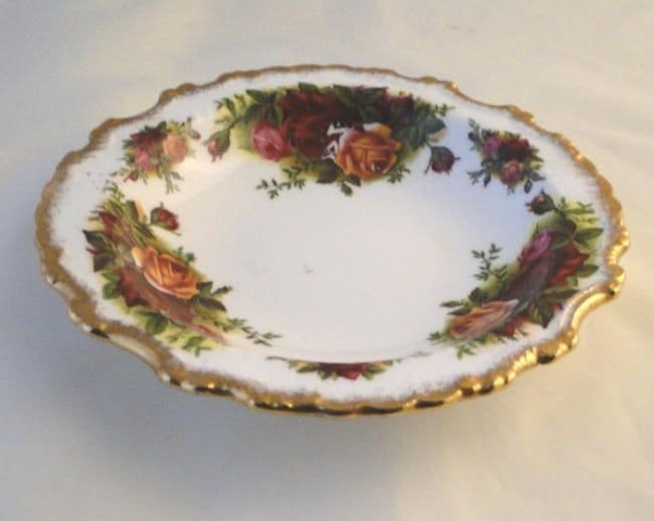 Royal Albert Old Country Roses, Small Circular Dish (Second Quality)