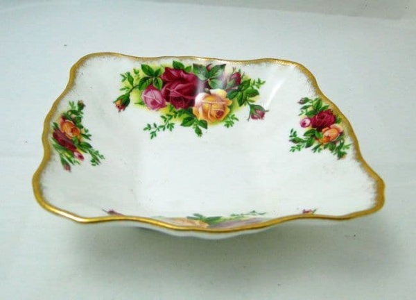 Royal Albert Old Country Roses Trinket Bowl (Second Quality)