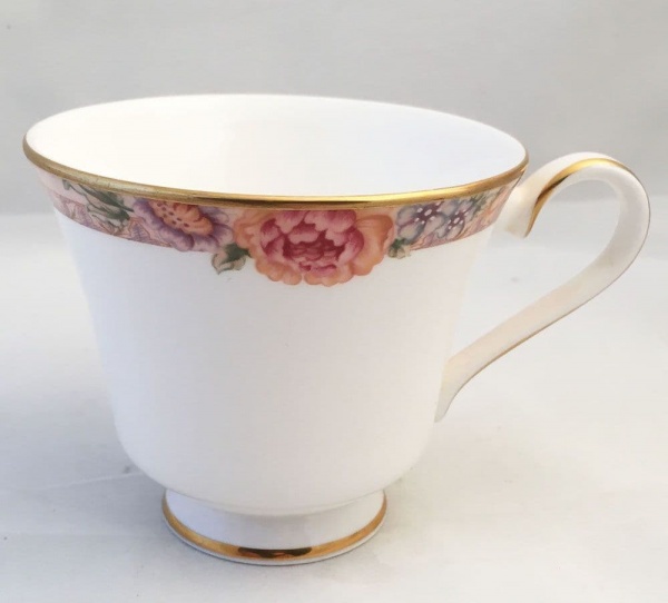 Royal Doulton Darjeeling Tea Cups (H5247)