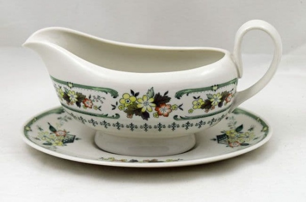 Royal Doulton Provencal (TC 1034) Gravy Boat and Stand (Seconds)