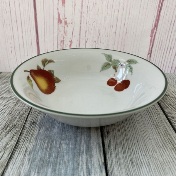 Royal Worcester Evesham Vale Soup/Cereal Bowl (Pear, Cherries, Plum)