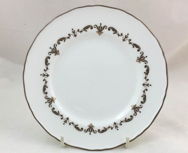 Royal Worcester Gold Chantilly Tea Plates