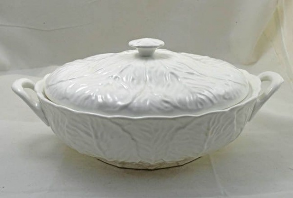Wedgwood Countryware Lidded Serving Dishes