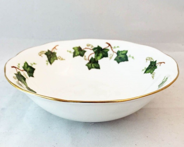 Colclough Ivy Leaf Dessert Bowls, Pattern Code 8143