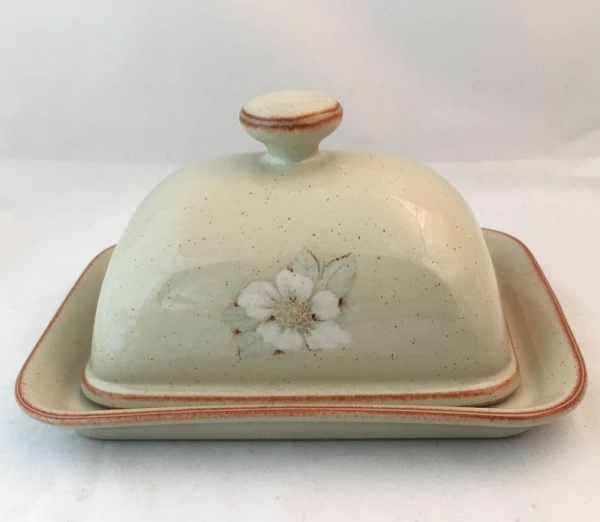 Denby Pottery Daybreak Knob Handled Lidded Butter Dishes