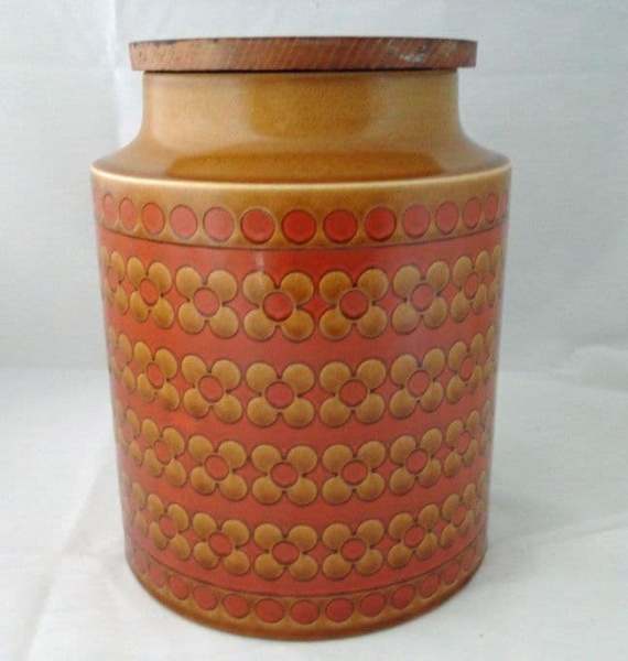 Hornsea Pottery Saffron Unlabelled Storage Jars (Large)