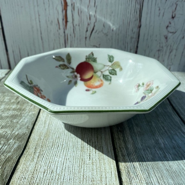 Johnson Brothers (Bros) Fresh Fruit Cereal/Soup Bowl