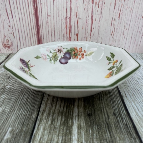 Johnson Brothers (Bros) Fresh Fruit Pudding Bowl/Fruit Saucer