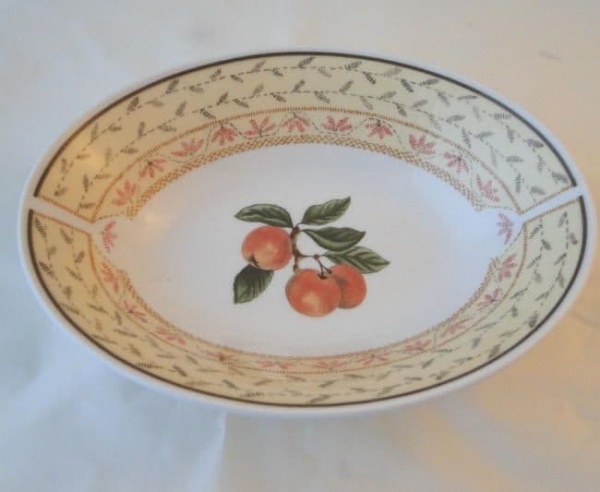 Johnson Brothers (Bros) Fruit Sampler Open Oval Serving Bowls