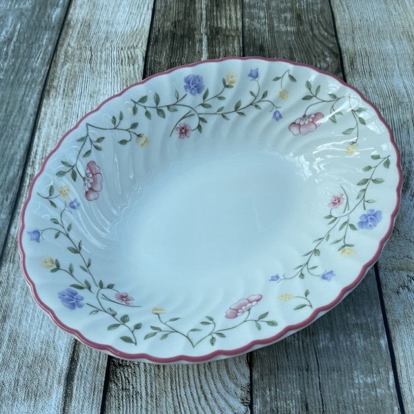 Johnson Brothers Summer Chintz Oval Serving Dish