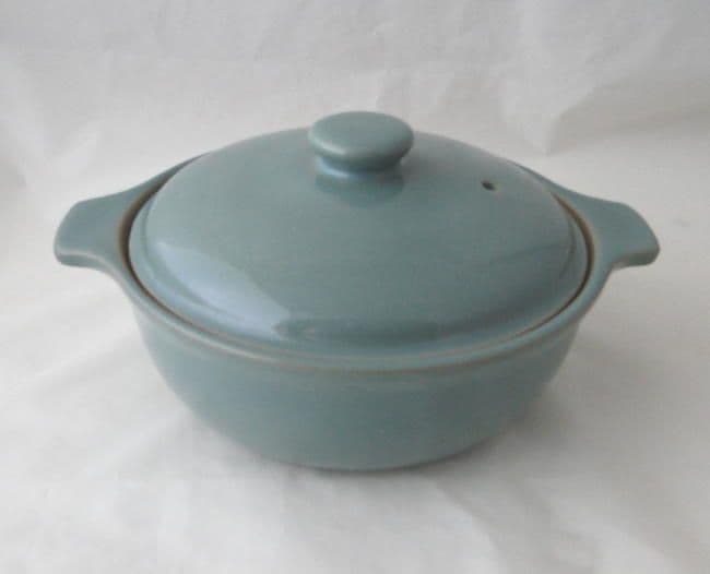 Dby Pottery Manor Green Lidded Casserole/Serving Dish