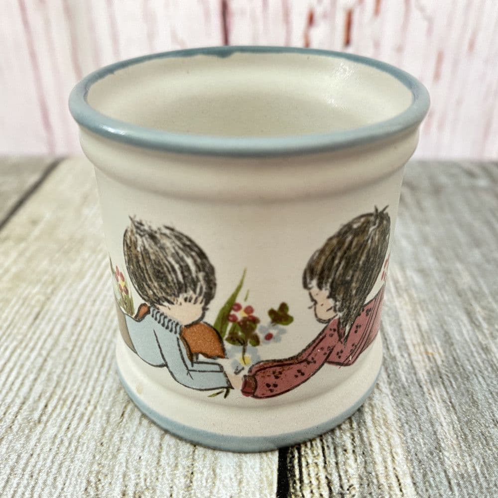 Denby Pottery Dreamweavers Egg Cup (Boy)