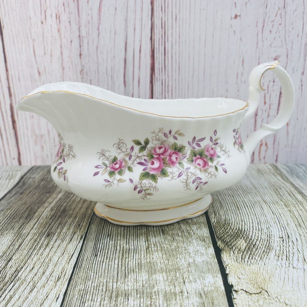 Royal albert hotsell china patterns discontinued