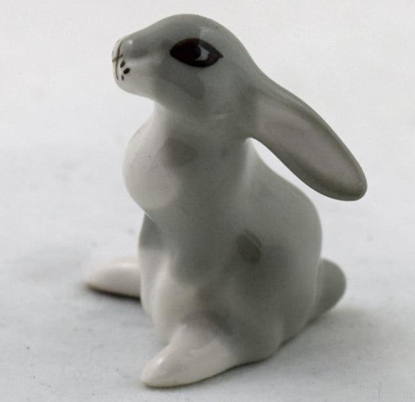 Lomonosov Miniature Hare,  USSR Backstamp