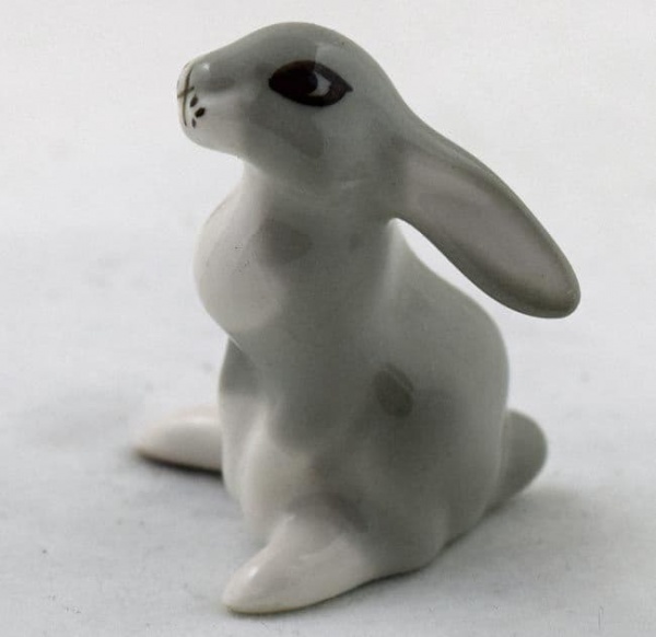 Lomonosov Miniature Hare, USSR Backstamp