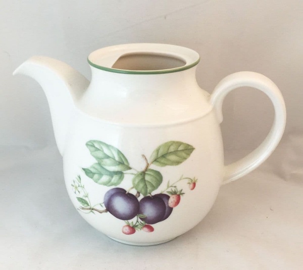 Marks and Spencer Ashberry Teapot (without lid).