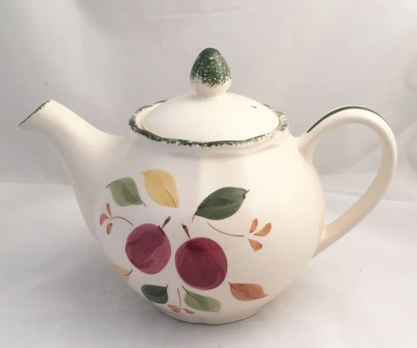 Marks and Spencer Damson Teapot