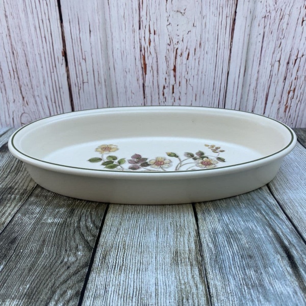 Marks & Spencer Autumn Leaves Oval Baking/Roasting Dish, Pattern Inside