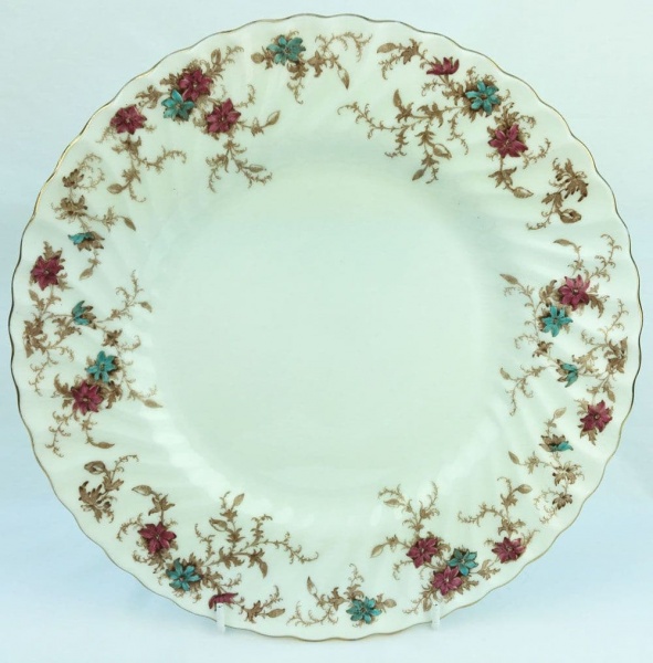 Minton Ancestral Dinner Plates (Fluted Rim)