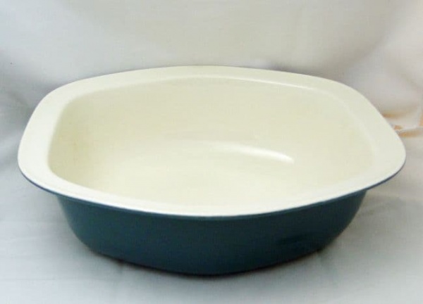 Poole Pottery Blue Moon Liddless Bow Sided Serving Dish