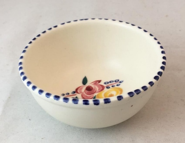 Poole Pottery Hand Painted Traditional Mini Bowl in the BF Pattern