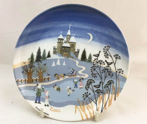 Poole Pottery High Glazed Transfer Plate, 424 Winter I