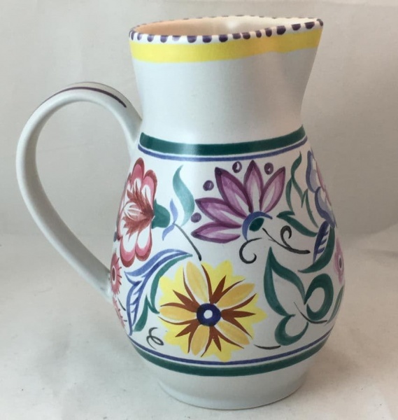 Poole Pottery Jug in the Hand Painted Traditional CS Pattern
