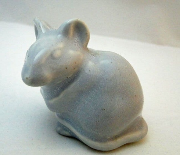 Poole Pottery Small Grey Mouse