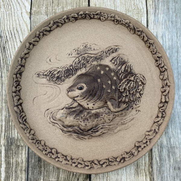 Poole Pottery Stoneware Plates (WWF) - Seal