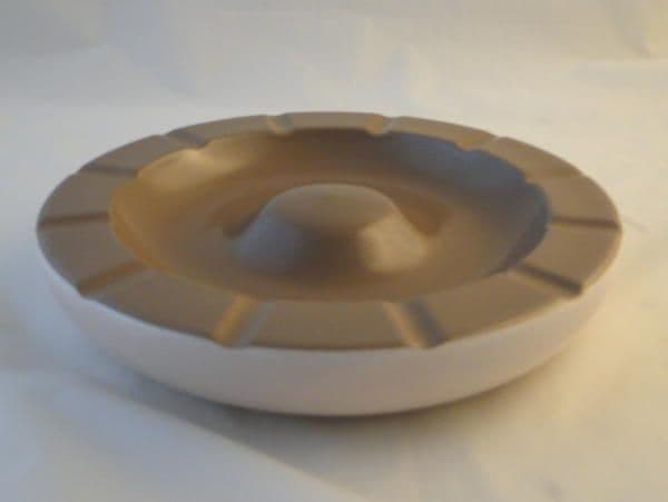 Poole Pottery Twintone (C54) Mushroom and Sepia Very Large Ash Tray