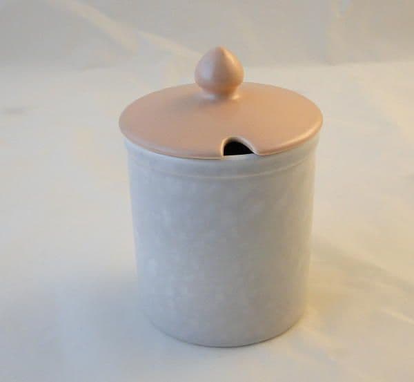 Poole Pottery Twintone Peach Bloom and Seagull Vertically Sided Conserve Pot (C97)