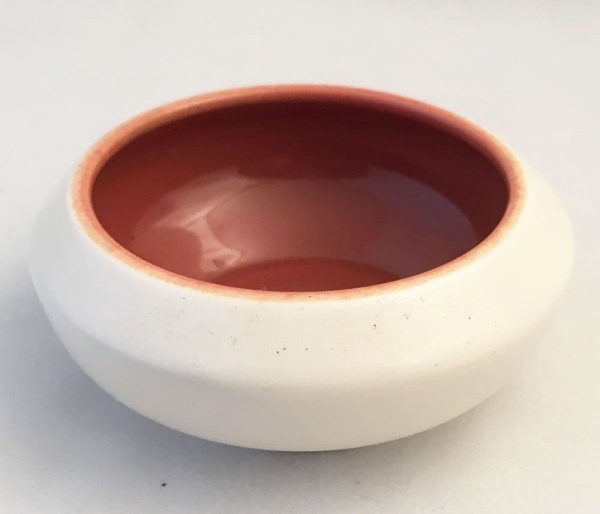 Poole Pottery, Twintone, Red Indian and Magnolia (C95) Mini Bowl