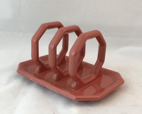 Poole Pottery, Twintone, Red Indian and Magnolia (C95) Small Toast Rack
