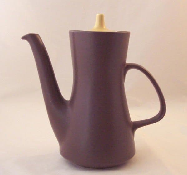 Poole Pottery Twintone Sweetcorn and Brazil Coffee Pot