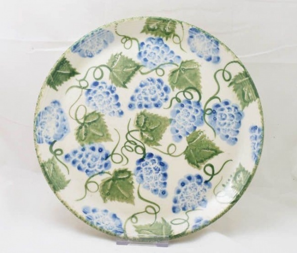 Purbeck Pottery, Vineleaf Pattern Dinner Plates