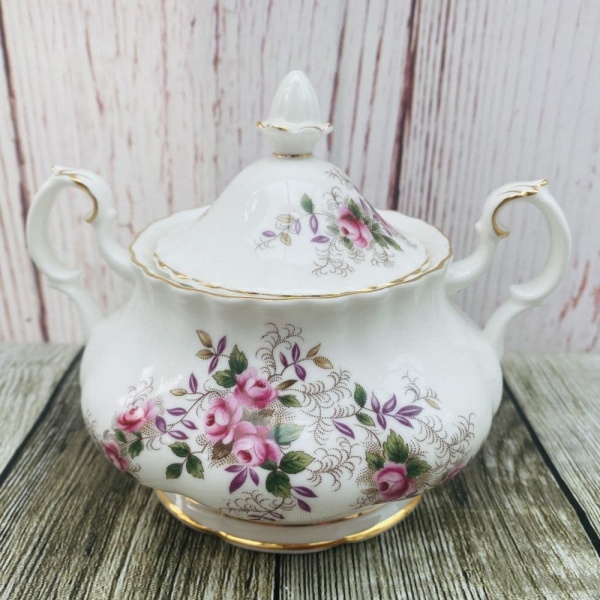 Royal Albert Lavender Rose Covered Sugar Dish (Tea Service)
