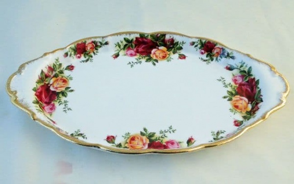 Royal Albert Old Country Roses, Bonbon Tray (Second Quality)