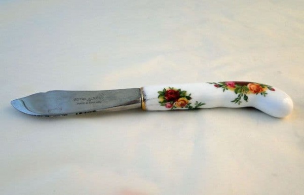Royal Albert Old Country Roses, Butter Knife