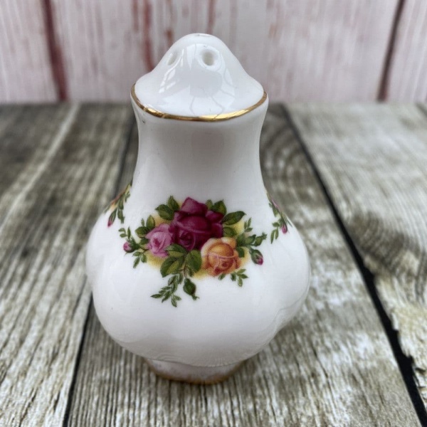 Royal Albert Old Country Roses Salt Pot, 3''
