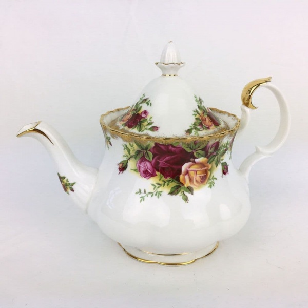 Royal Albert Old Country Roses Small Tea Pots
